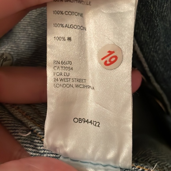 Free People Distressed Jean Jacket - Picture 5 of 5